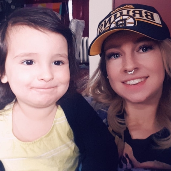 Meet your Posher, Carmyn - Picture 1 of 1